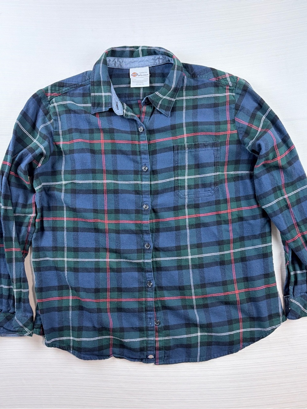 Dickies Blue, Green & Red Plaid Button-Down Shirt for Women XL
